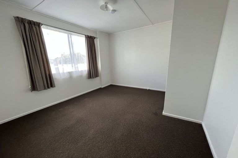 Photo of property in 1/158 Kings Crescent, Hutt Central, Lower Hutt, 5010