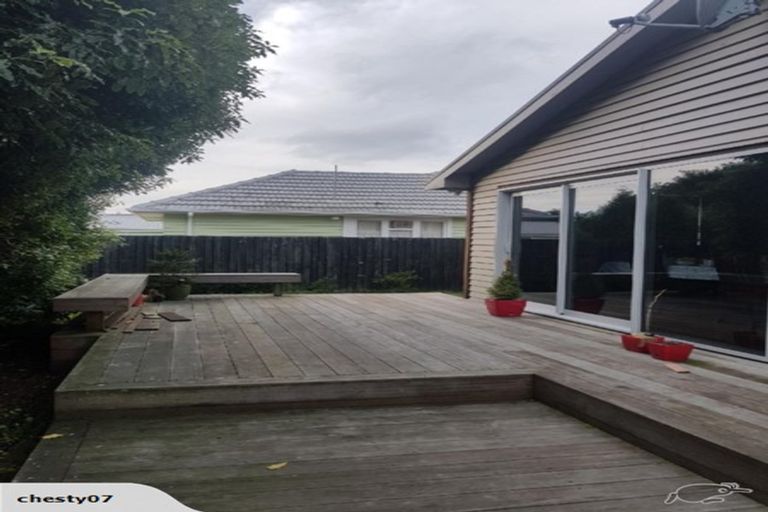 Photo of property in 73 Withells Road, Avonhead, Christchurch, 8042