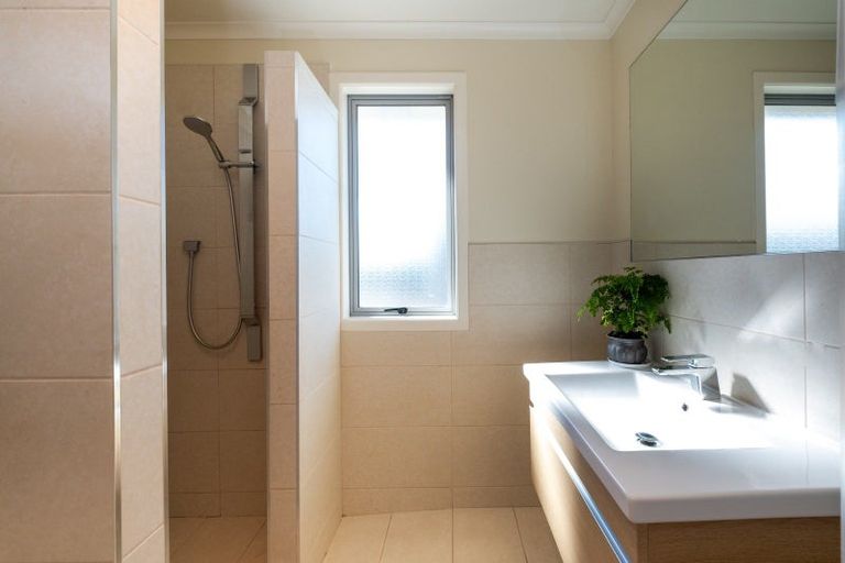 Photo of property in 2 Birdwood Street, Taradale, Napier, 4112