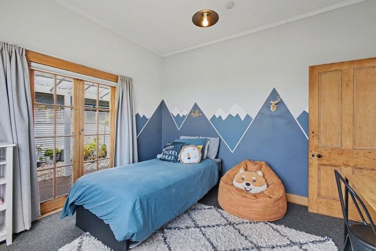 Photo of property in 52 Brougham Street, Westport, 7825