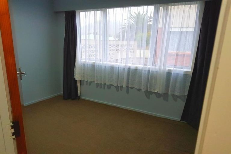 Photo of property in 3/246 Main Road, Tawa, Wellington, 5028