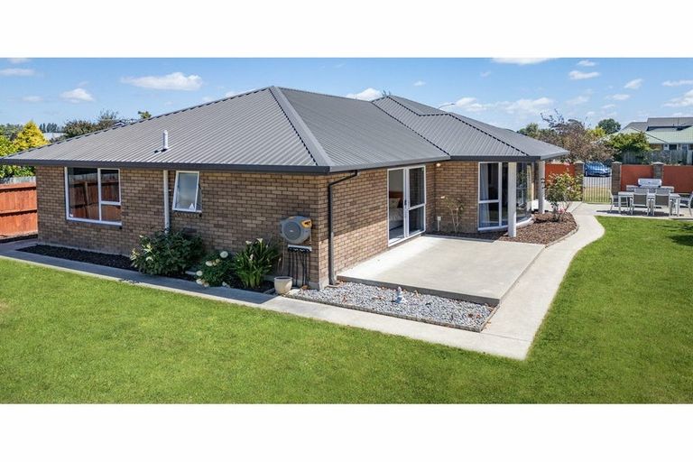 Photo of property in 12 Mathias Place, Kaiapoi, 7630