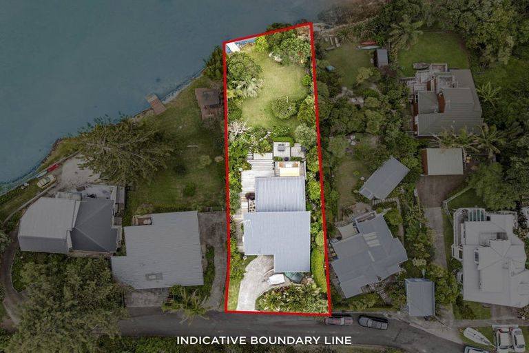 Photo of property in 70 Aramoana Avenue, Devonport, Auckland, 0624