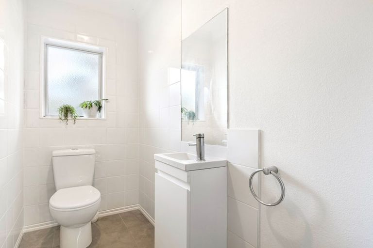 Photo of property in 152 Gravatt Road, Papamoa Beach, Papamoa, 3118