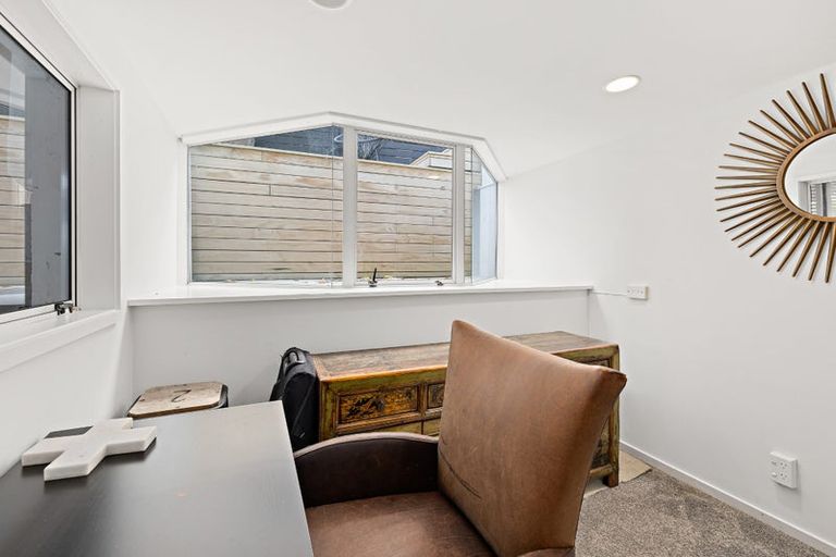 Photo of property in 1/35 Newhaven Terrace, Mairangi Bay, Auckland, 0630