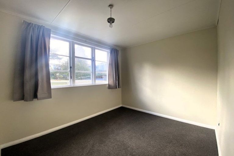 Photo of property in 63 Mungavin Avenue, Ranui, Porirua, 5024