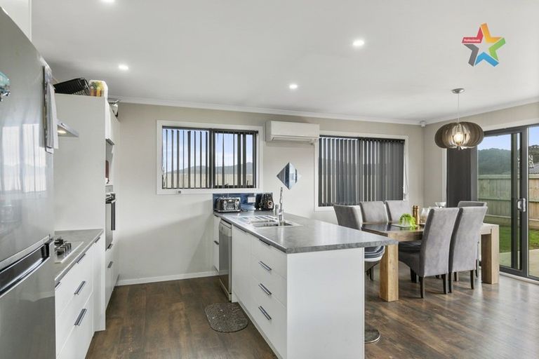 Photo of property in 10 Jack Vaughan Grove, Wainuiomata, Lower Hutt, 5014