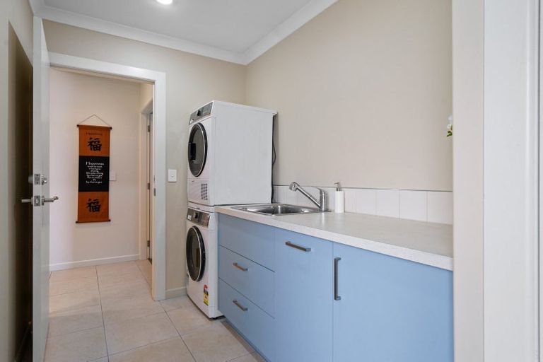 Photo of property in 7 Norfolk Drive, Cambridge, 3434