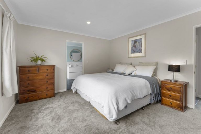 Photo of property in 29a Martin Road, Paraparaumu Beach, Paraparaumu, 5032