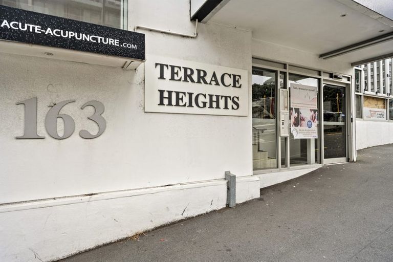 Photo of property in Gilmer Terrace Car Park, 401/9 Gilmer Terrace, Wellington Central, Wellington, 6011