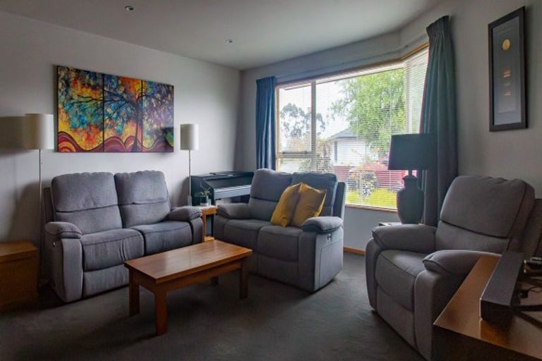 Photo of property in 5 Rochfort Place, Westport, 7825