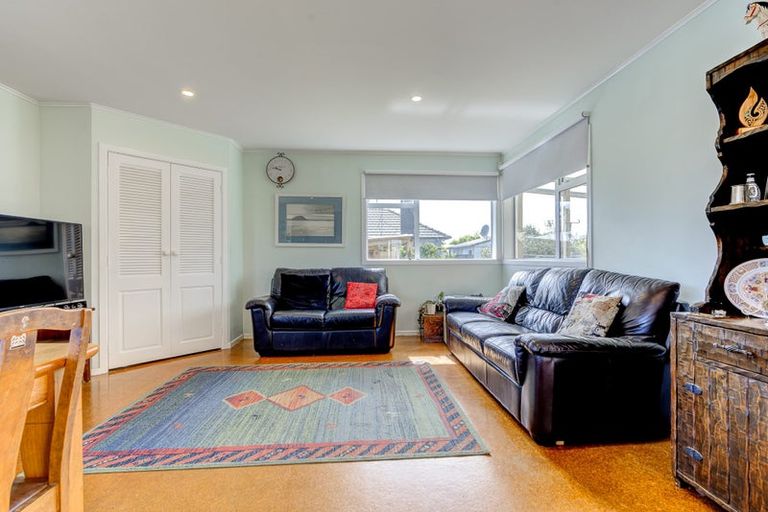 Photo of property in 10 Stewart Place, Melville, Hamilton, 3206