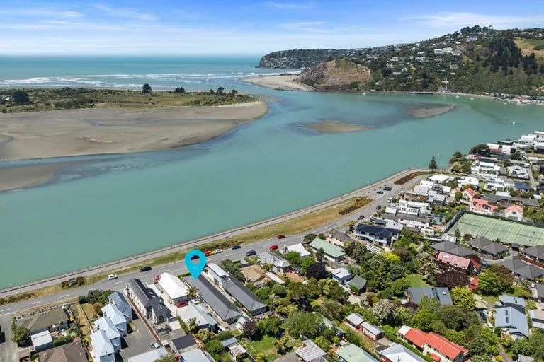 Photo of property in 1/47 Beachville Road, Redcliffs, Christchurch, 8081