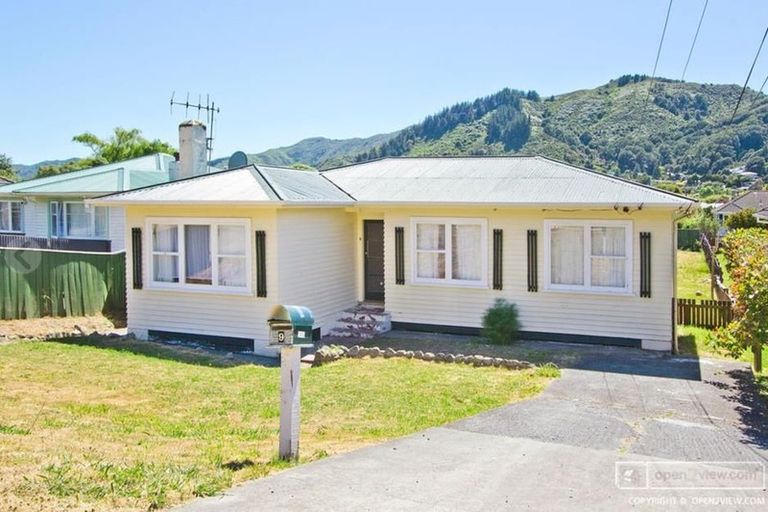 Photo of property in 9 Main Road, Wainuiomata, Lower Hutt, 5014
