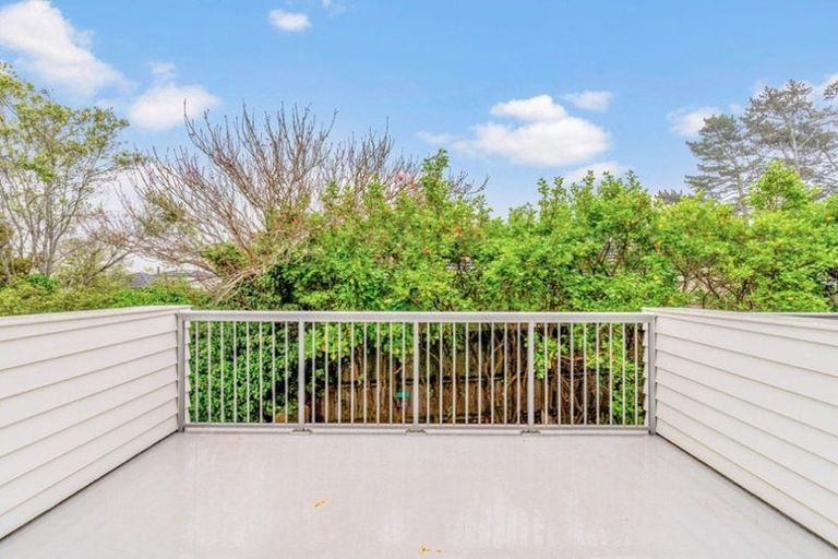 Photo of property in 11/46 Carlos Drive, Flat Bush, Auckland, 2016