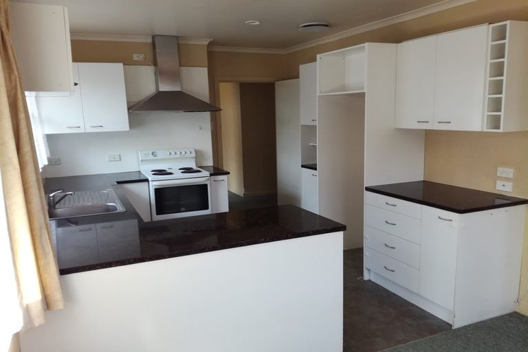 Photo of property in 185 Rathgar Road, Henderson, Auckland, 0610