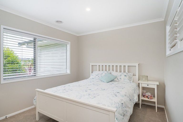 Photo of property in 10 Austin Drive, Whitianga, 3510