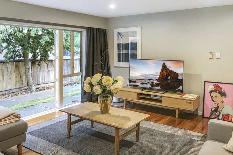 Photo of property in 81 Mersey Street, St Albans, Christchurch, 8014