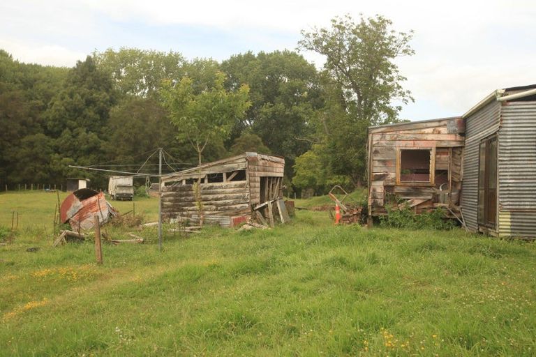 Photo of property in 1159 Kanakanaia Road, Whatatutu, Te Karaka, 4091