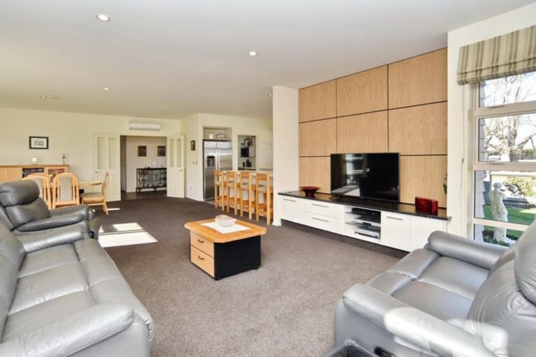 Photo of property in 168 Johns Road, Rangiora, 7400