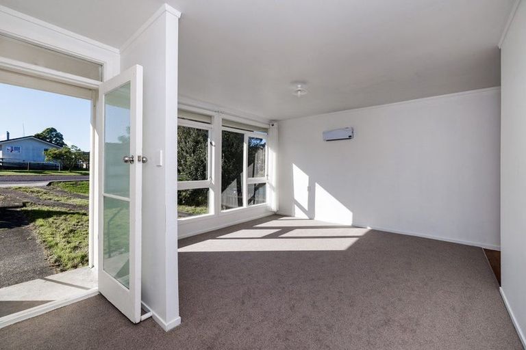 Photo of property in 15 Whiteman Road, Kawakawa, 0210
