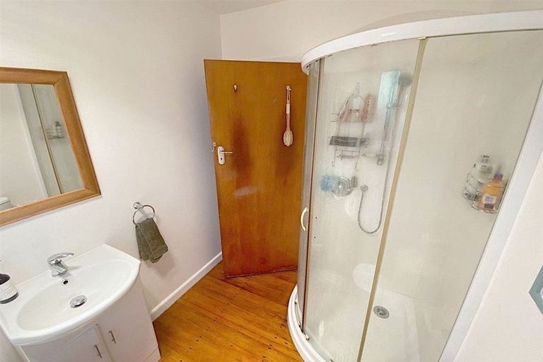 Photo of property in 1/25 Remuera Avenue, Cashmere, Christchurch, 8022