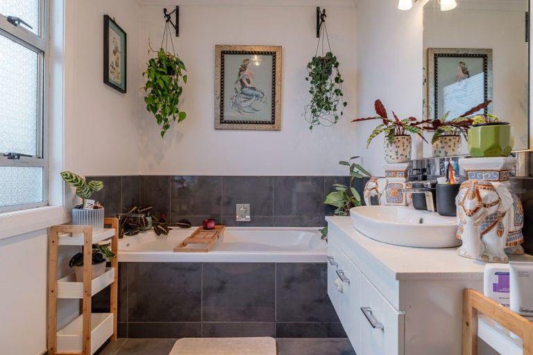 Photo of property in 25 Tui Street, Pahiatua, 4910