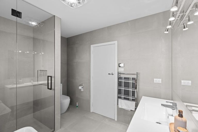 Photo of property in 7 Pentlow Place, Fendalton, Christchurch, 8052