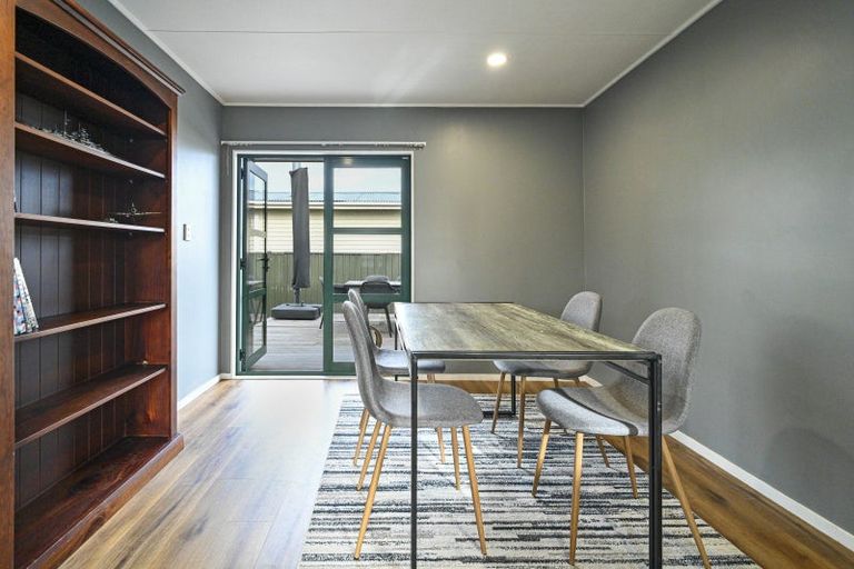 Photo of property in 626 Park Road South, Akina, Hastings, 4122