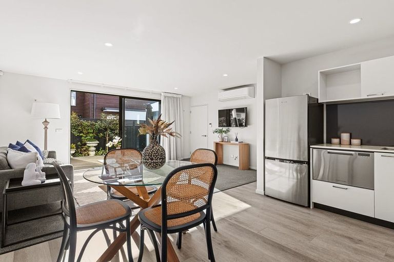 Photo of property in 3/70 Bishop Street, St Albans, Christchurch, 8014
