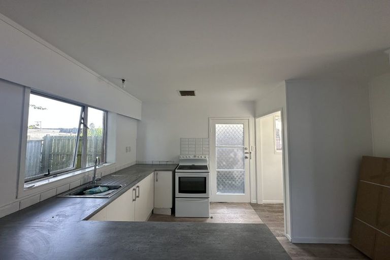 Photo of property in 3/2 Ihaka Place, Papatoetoe, Auckland, 2104