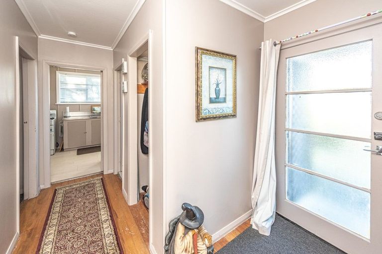 Photo of property in 51 Kowhai Street, Castlecliff, Whanganui, 4501