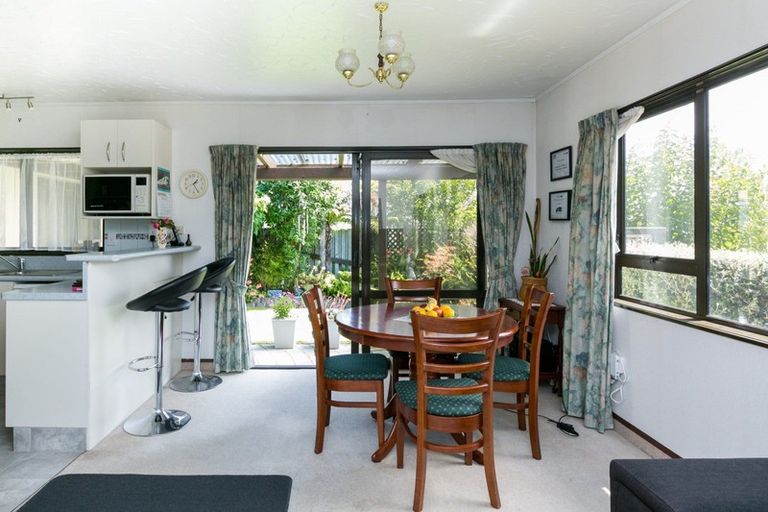 Photo of property in 16 Cardiff Place, Tamatea, Napier, 4112