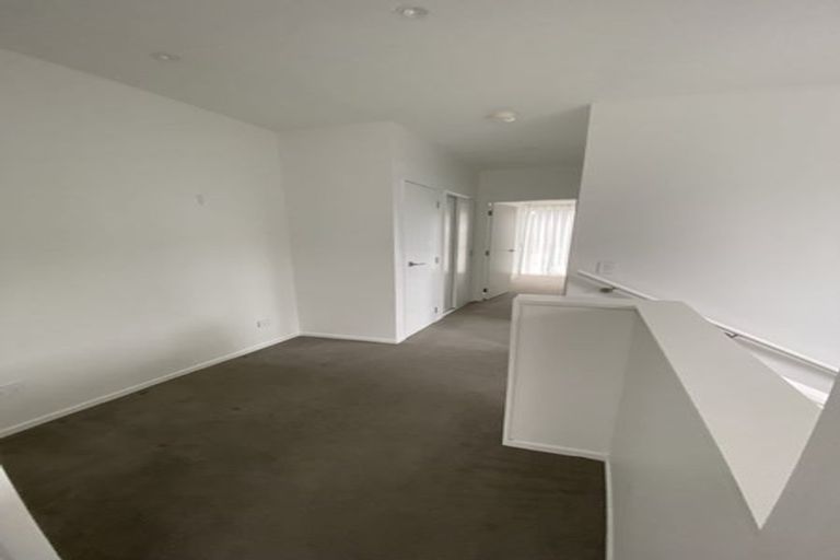 Photo of property in 24/104u Maupuia Road, Maupuia, Wellington, 6022