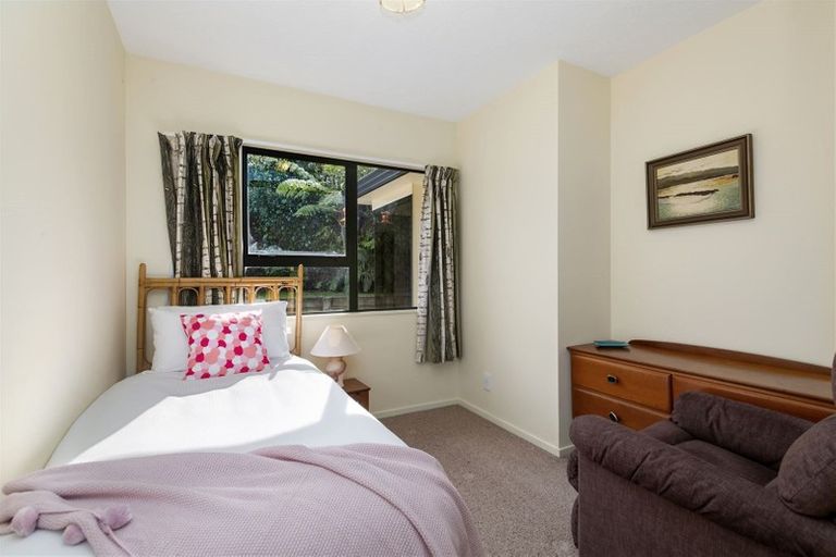 Photo of property in 31 Ring Lane, Paparangi, Wellington, 6037