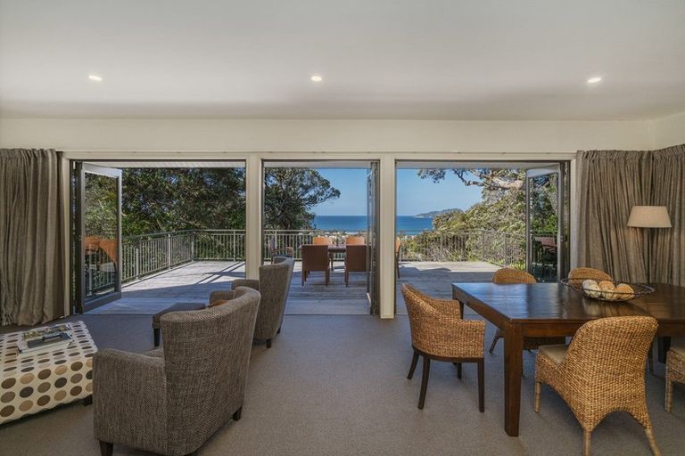 Photo of property in 49 Mount Avenue, Pauanui, Hikuai, 3579