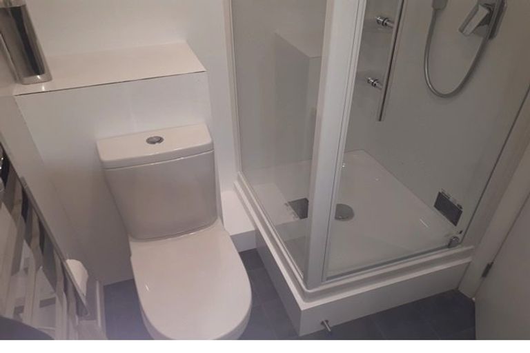 Photo of property in 97a Tasman Street, Mount Cook, Wellington, 6021