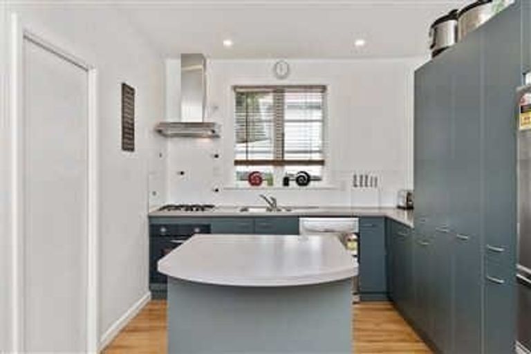 Photo of property in 54 Forfar Street, St Albans, Christchurch, 8014