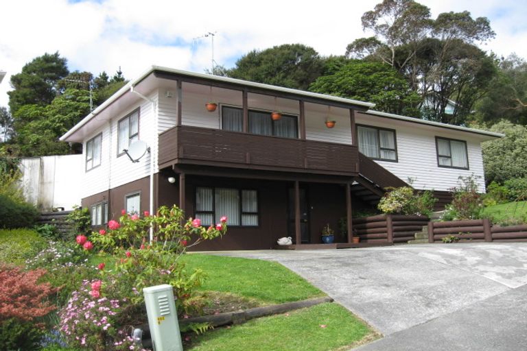 Photo of property in 43 Kowhai Street, Wainuiomata, Lower Hutt, 5014