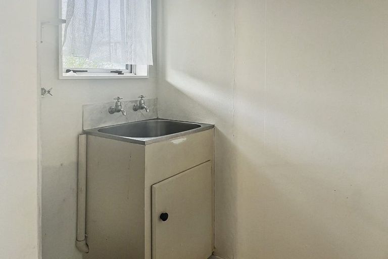 Photo of property in 190 Tamamutu Street, Taupo, 3330