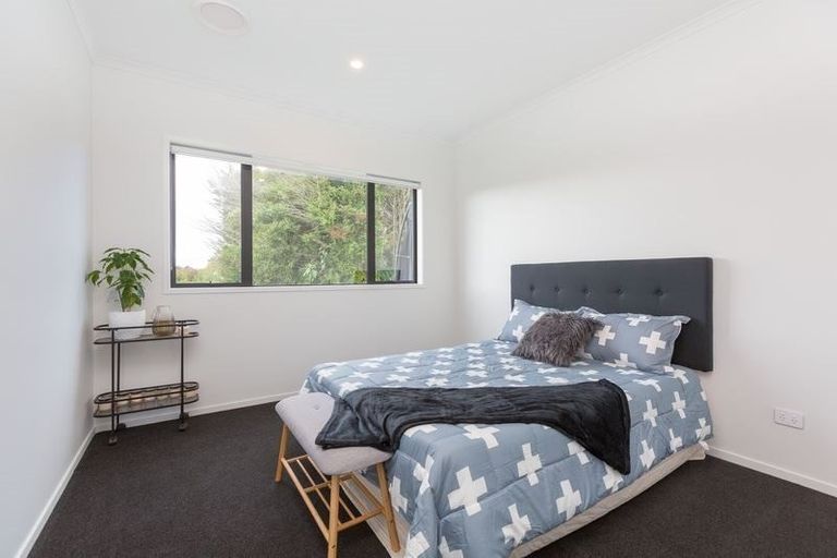 Photo of property in 19 Smith Street, Lepperton, New Plymouth, 4373
