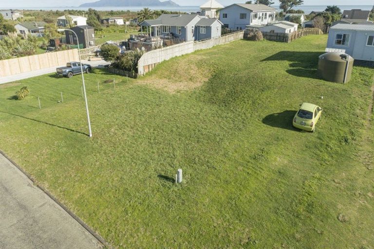 Photo of property in 65 Gawler Street, Te Horo Beach, Otaki, 5581