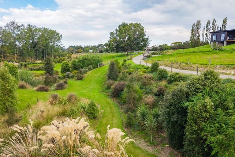 Photo of property in 126 Point Bush Road, Waimate, 7979