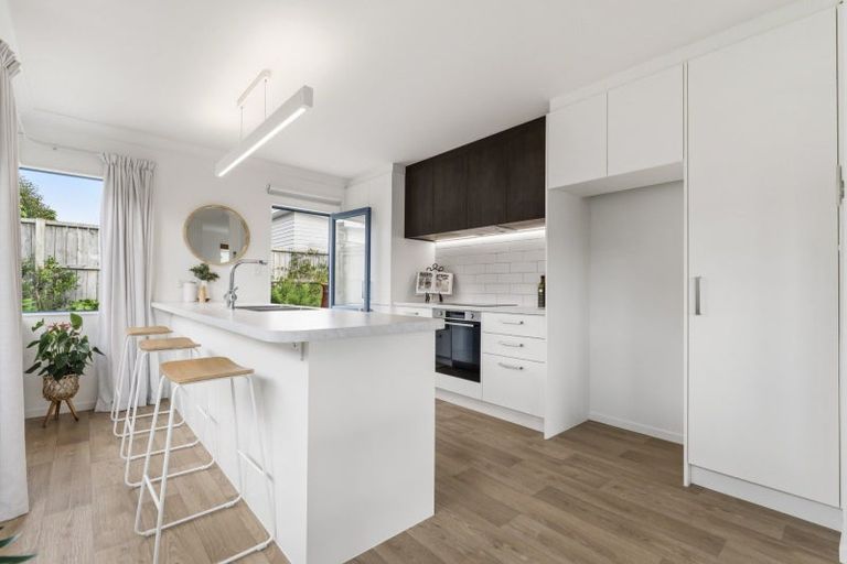 Photo of property in 16 Kaimanawa Street, Mount Maunganui, 3116