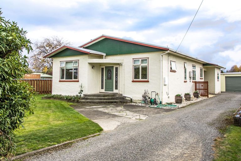 Photo of property in 16 York Street, Solway, Masterton, 5810