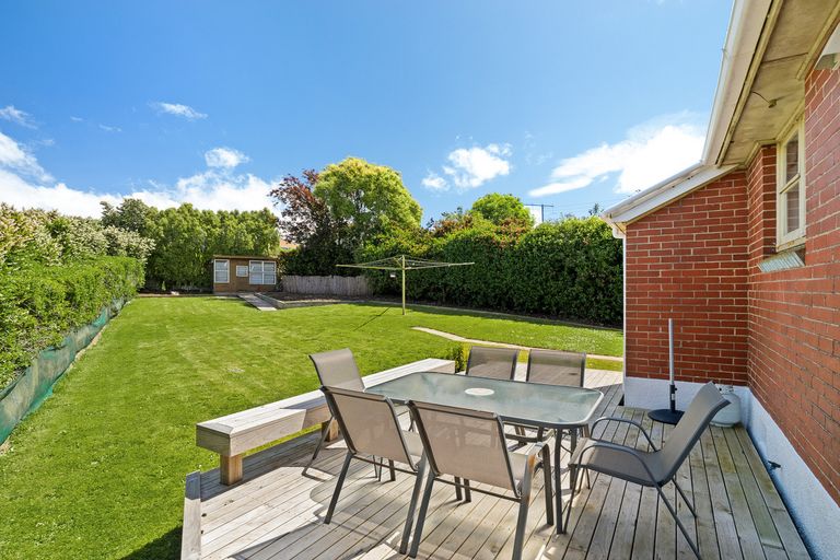 Photo of property in 18 Mooltan Street, Halfway Bush, Dunedin, 9010