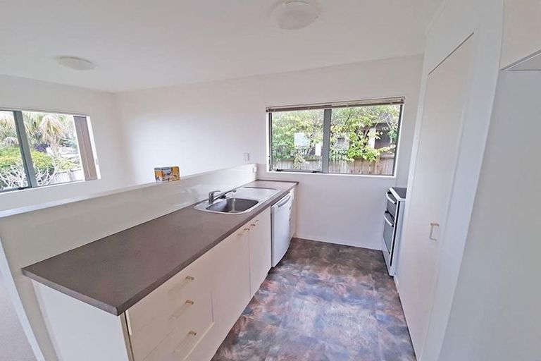 Photo of property in 15 Orchard Road, Browns Bay, Auckland, 0630