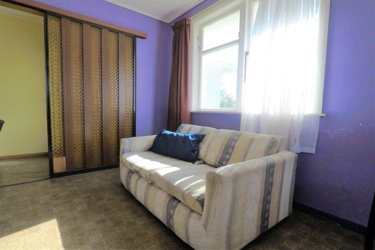 Photo of property in 20 Forth Street, Levin, 5510