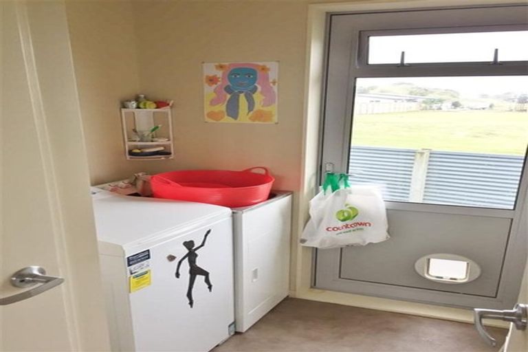 Photo of property in 22 Longbeach Drive, Castlecliff, Whanganui, 4501