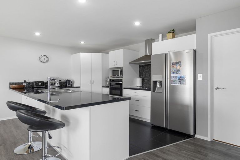 Photo of property in 47 Lynley Park Drive, Omokoroa, 3114